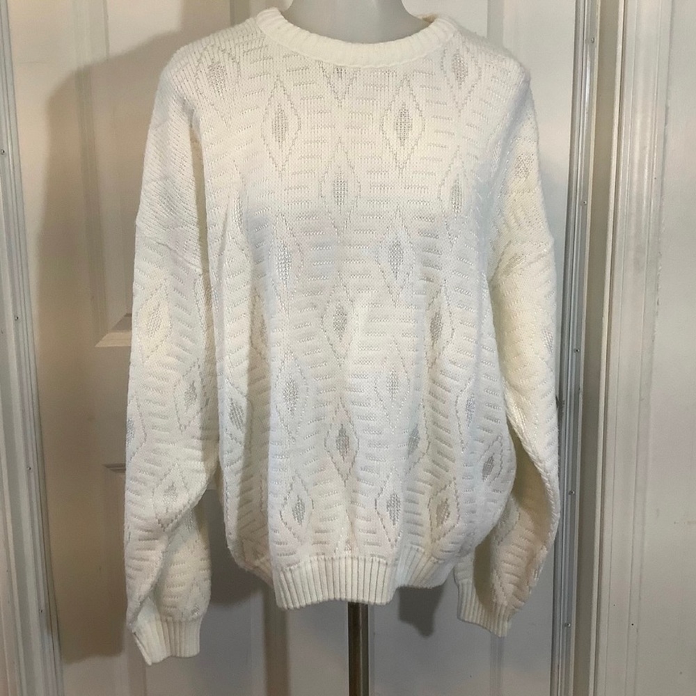 Vintage Protege White Sweater Size Medium